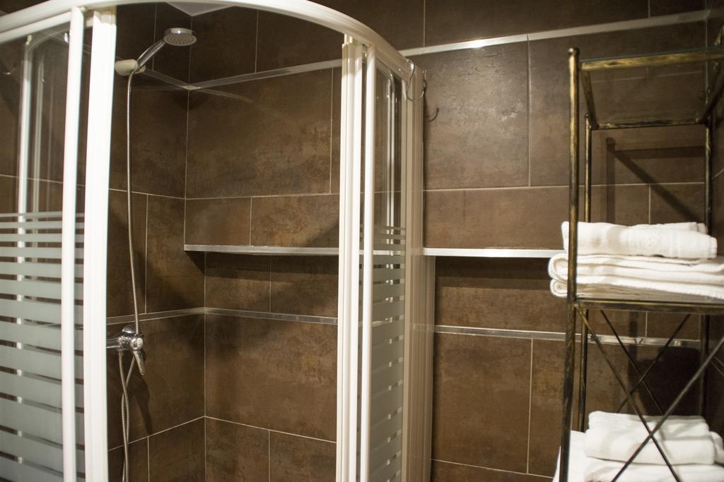 Apartamentos Sevilla Palace Экстерьер фото