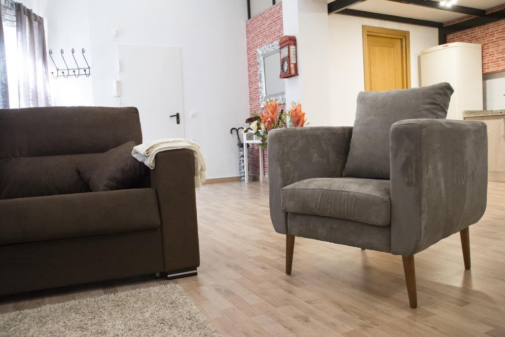 Apartamentos Sevilla Palace Экстерьер фото