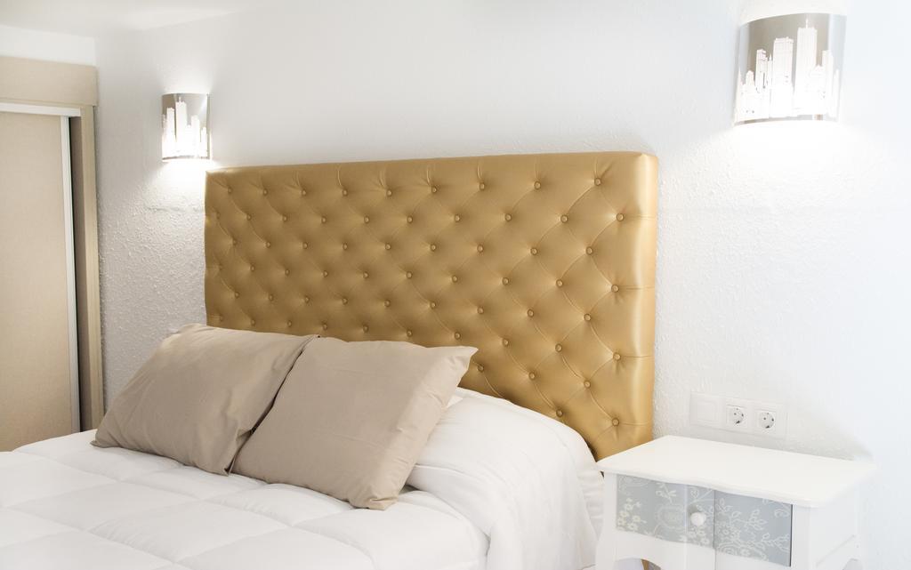 Apartamentos Sevilla Palace Экстерьер фото