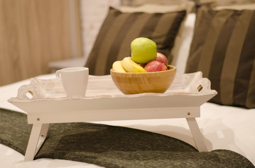 Apartamentos Sevilla Palace Экстерьер фото